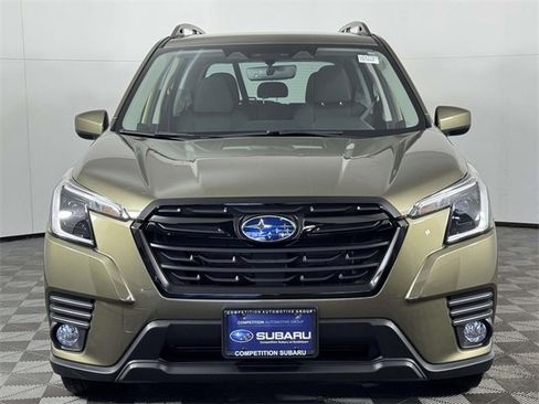 Used 2023 Subaru Forester Premium image 6