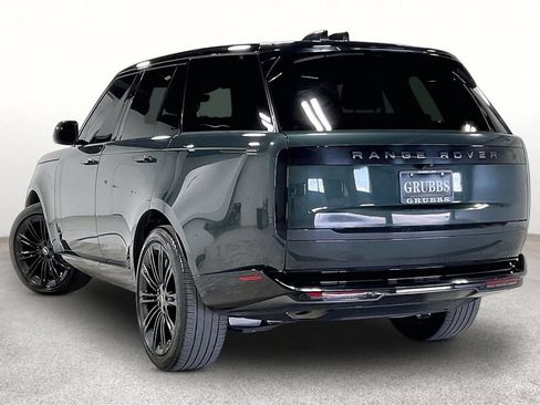 Used 2025 Land Rover Range Rover SE AWD/4WD image 15