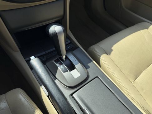 Used 2012 Honda Accord EX-L image 27