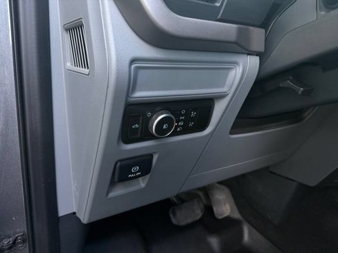 Used 2024 Ford F150 XLT AWD/4WD image 25