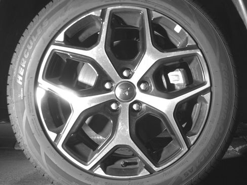 Used 2025 Jeep Compass Limited image 13