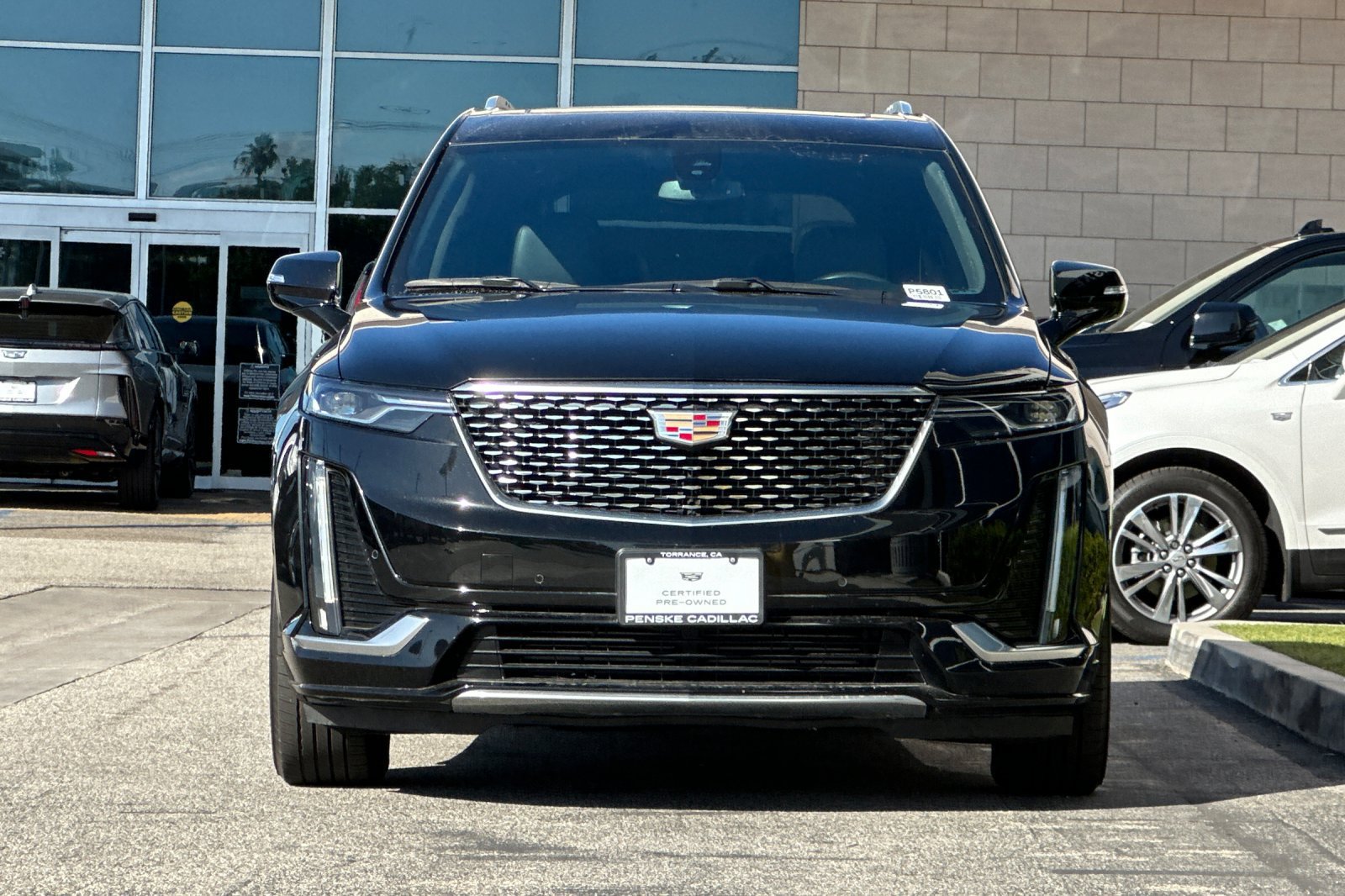 Used 2024 Cadillac XT6 Luxury FWD image 9