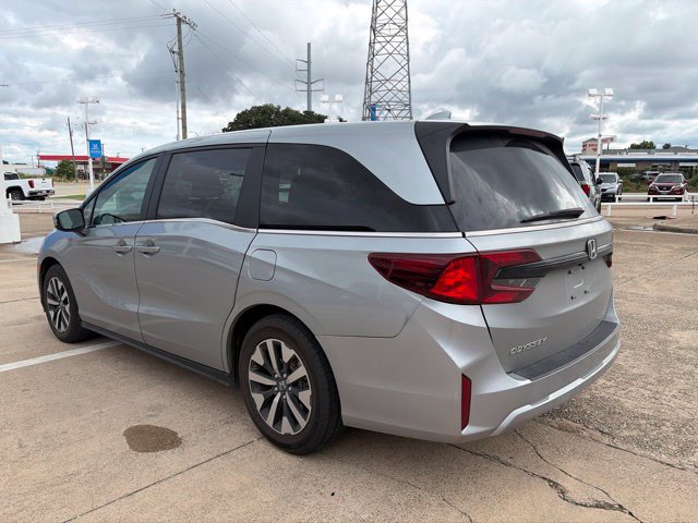 Used 2025 Honda Odyssey EX-L image 4