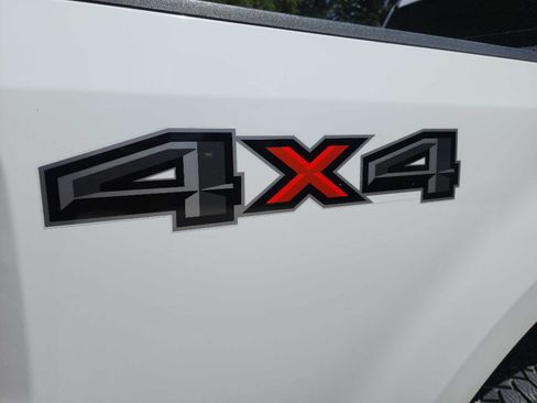 Used 2019 Ford F250 Lariat w/ Lariat Value Package AWD/4WD image 10