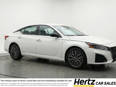 Used 2025 Nissan Altima 2.5 SV