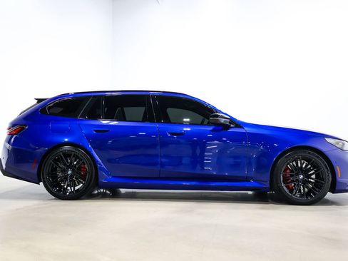 Used 2025 BMW M5 Touring image 85