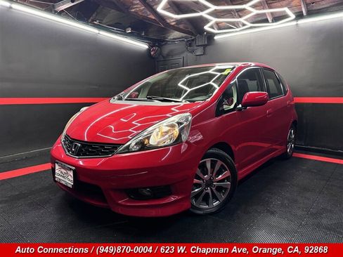 Used 2013 Honda Fit Sport image 2