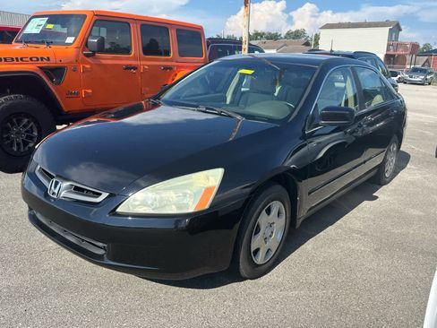 Used 2005 Honda Accord LX image 15