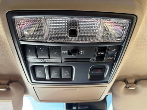 Used 2020 Toyota 4Runner Limited image 38