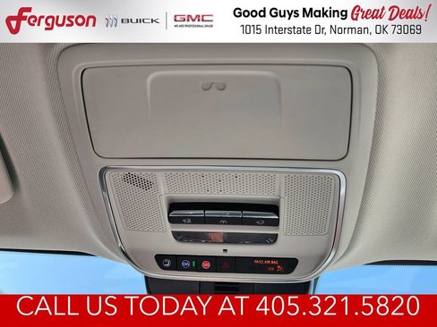 New 2026 Buick Enclave Avenir w/ Super Cruise Package FWD image 37