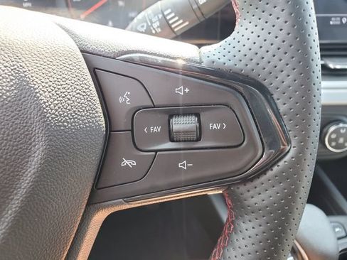 Certified 2024 Chevrolet Trax RS w/ Driver Confidence Package FWD image 22