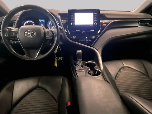 Used 2023 Toyota Camry SE FWD image 13