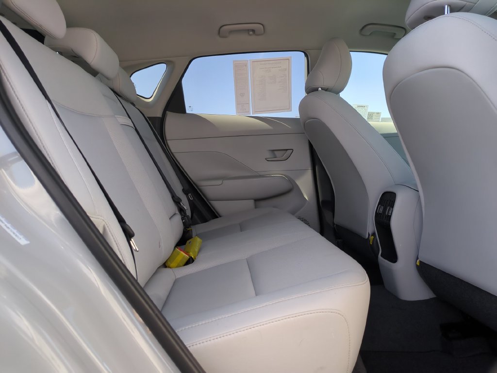 Used 2026 Hyundai Kona SEL Sport FWD image 13