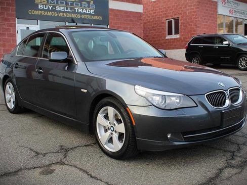 Used 2008 BMW 528xi Sedan image 7