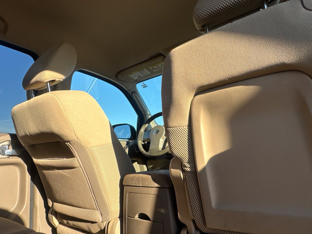 Used 2010 Nissan Frontier SE AWD/4WD image 37