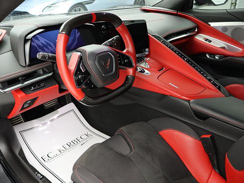 Used 2020 Chevrolet Corvette Stingray Premium Cpe w/ 3LT Preferred Equipment Group RWD image 25