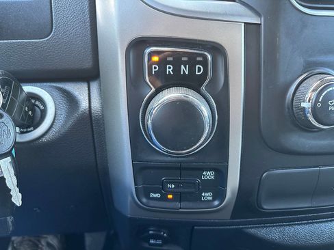 Used 2014 RAM 1500 Classic SLT image 11