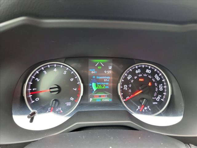 Used 2022 Toyota RAV4 LE FWD image 16