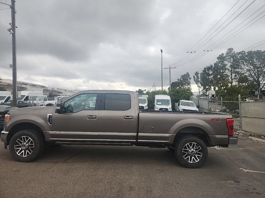 Used 2019 Ford F350 Lariat AWD/4WD image 9