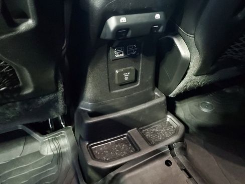 Used 2019 Jeep Wrangler Unlimited Rubicon image 15