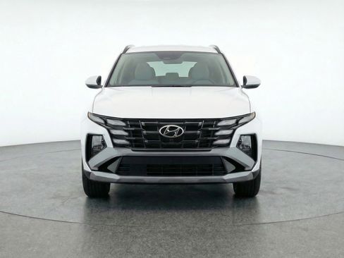 Used 2025 Hyundai Tucson SEL image 2