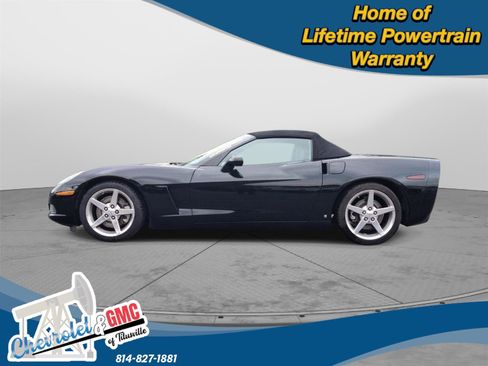 Used 2007 Chevrolet Corvette Convertible w/ Preferred Equipment Group image 2