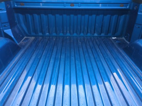 Used 2022 Chevrolet Silverado 1500 LT image 32