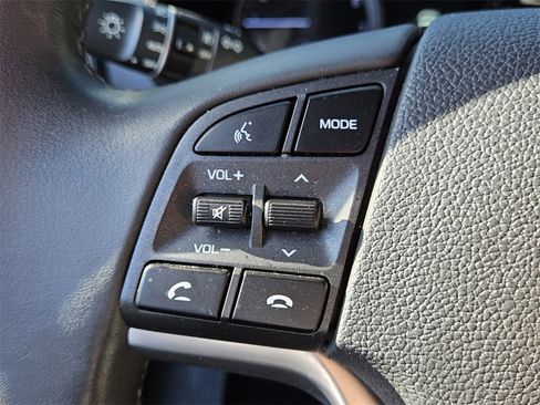 Used 2019 Hyundai Tucson Ultimate w/ Cargo Package image 23