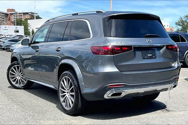 Certified 2025 Mercedes-Benz GLS 450 4MATIC image 10
