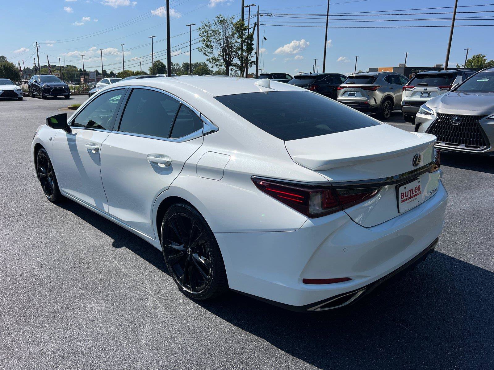 Certified 2022 Lexus ES 350 F Sport w/ Accessory Package FWD image 7