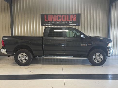 Used 2015 RAM 2500 Tradesman w/ Chrome Appearance Group image 5