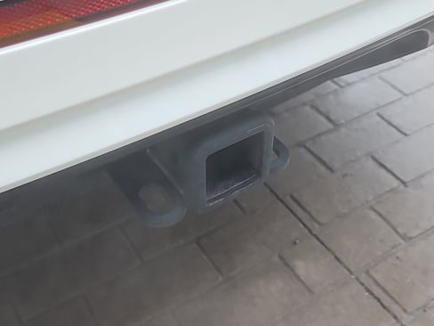 Certified 2022 Volkswagen Atlas SEL R-Line image 17