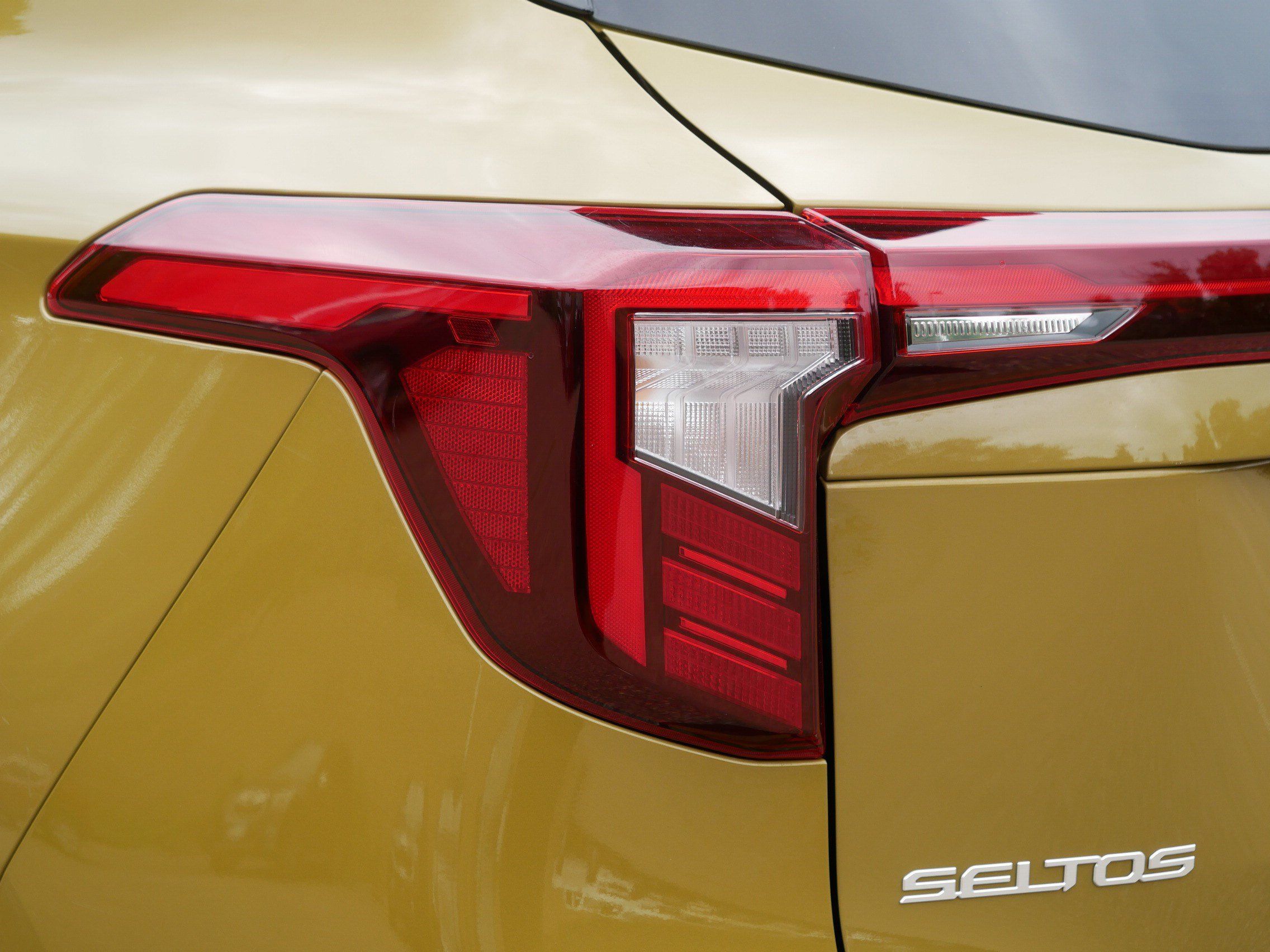 Certified 2024 Kia Seltos S AWD/4WD image 17