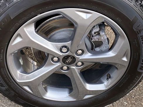 Used 2025 Ford Escape ST-Line w/ Tech Pack #1 image 31