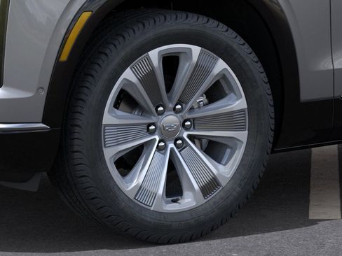 New 2026 Cadillac Vistiq Premium Luxury w/ LPO, Floor Liner Package AWD/4WD image 9