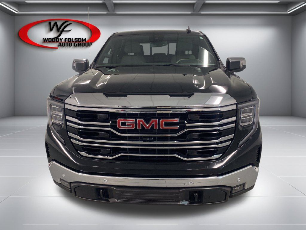 Used 2025 GMC Sierra 1500 SLT w/ SLT Premium Plus Package AWD/4WD image 2