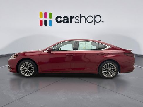 Used 2025 Lexus ES 350 w/ Luxury Package image 2