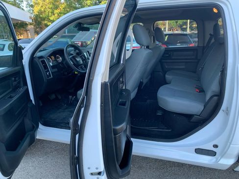 Used 2018 RAM 1500 Tradesman w/ Popular Equipment Group image 24