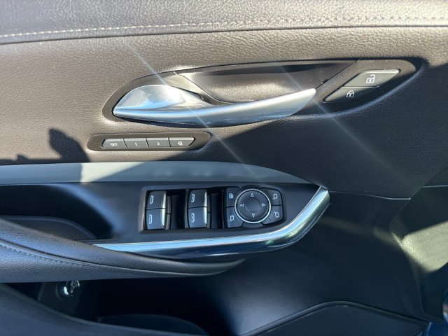 Used 2021 Cadillac XT4 Premium Luxury w/ Cold Weather Package FWD image 19