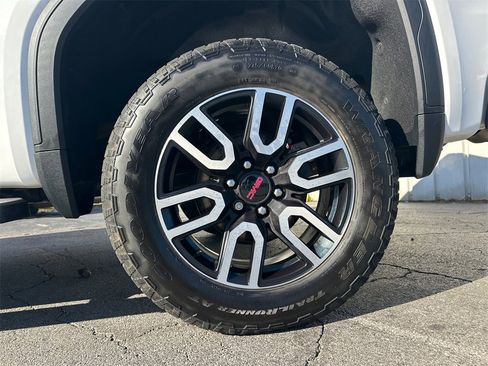 Used 2021 GMC Sierra 1500 AT4 w/ AT4 Value Package image 20