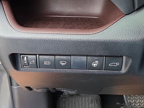 Certified 2019 Toyota RAV4 Limited w/ Cold Weather Package image 26