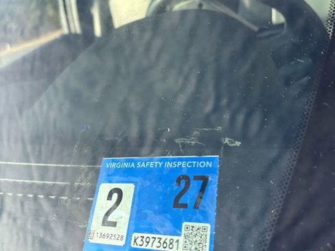 Used 2016 Jeep Grand Cherokee Limited image 50