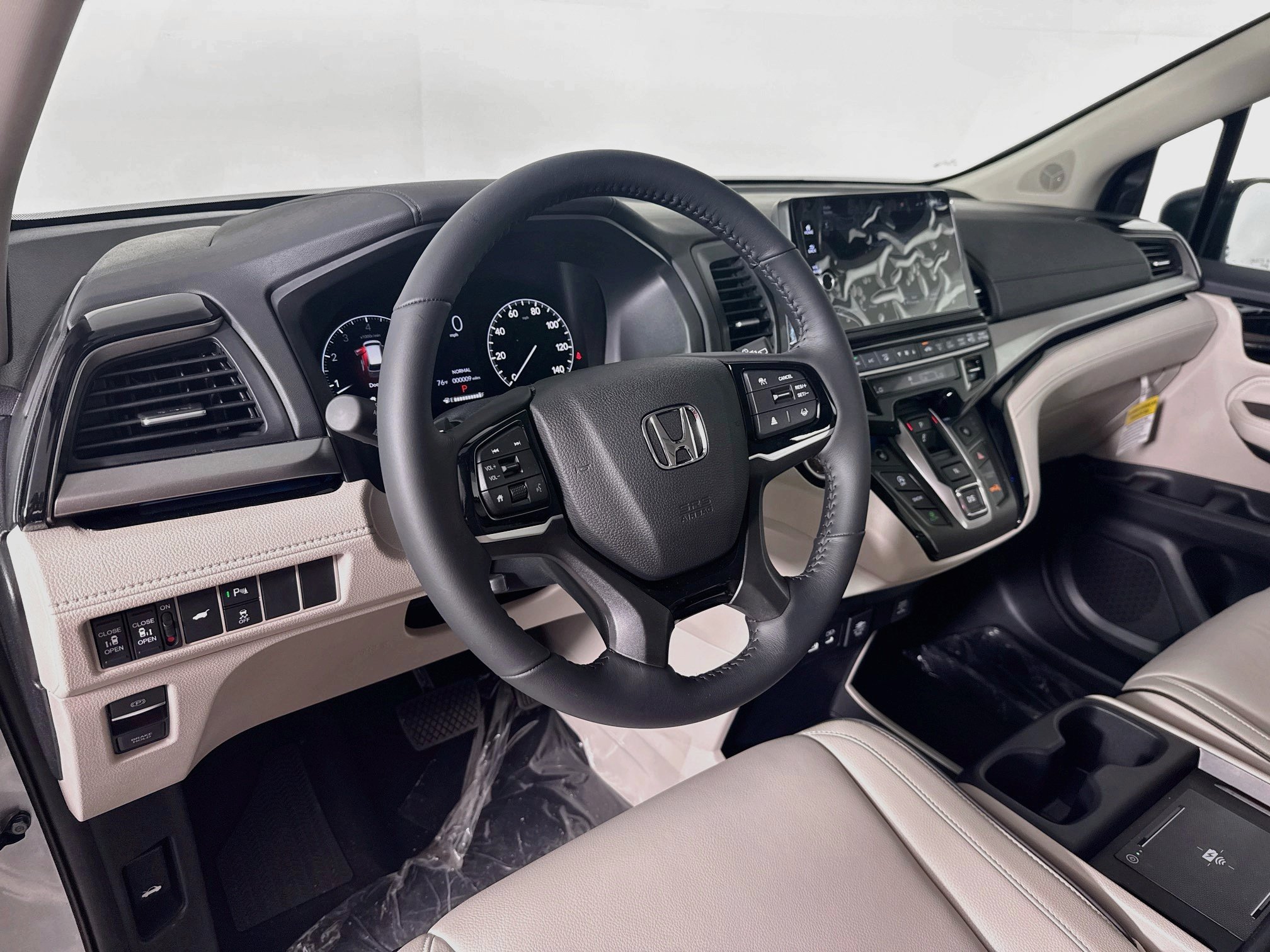 New 2027 Honda Odyssey Touring image 8