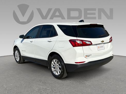 Used 2020 Chevrolet Equinox LS image 19