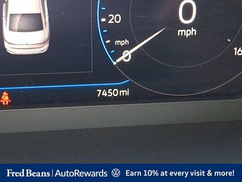 Certified 2025 Volkswagen Jetta SEL FWD image 26