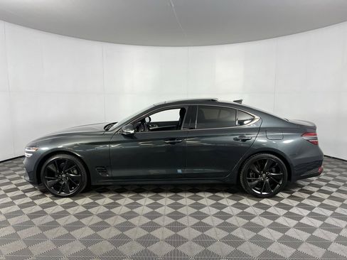 Used 2023 Genesis G70 2.0T w/ Sport Prestige Package image 10