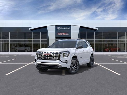 New 2026 GMC Terrain Denali w/ LPO, Black Badging Package image 8