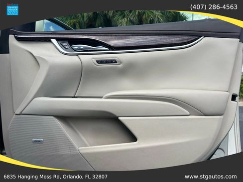 Used 2014 Cadillac XTS Premium image 26