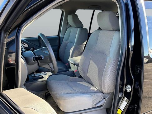 Used 2018 Nissan Frontier SV w/ Value Truck Package image 23