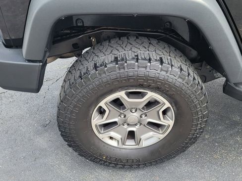 Used 2017 Jeep Wrangler Unlimited Sport w/ Quick Order Package 24S AWD/4WD image 13